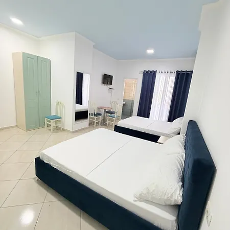 Holiday Rooms Shengjin Apartmán