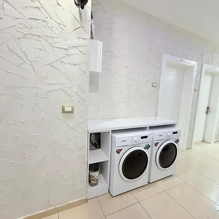 Apartment Holiday Rooms Shengjin Shëngjin