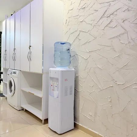 Holiday Rooms Shengjin *